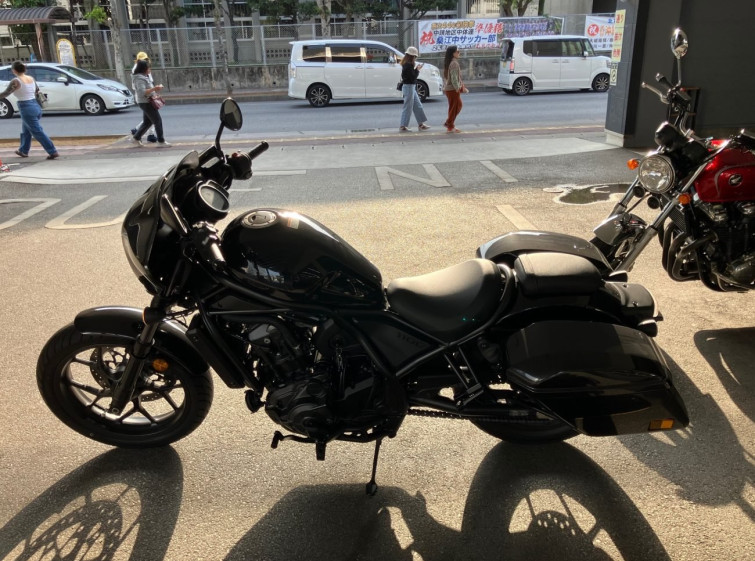 Мотоцикл Honda rebel 1100t з пробігом 1071 km