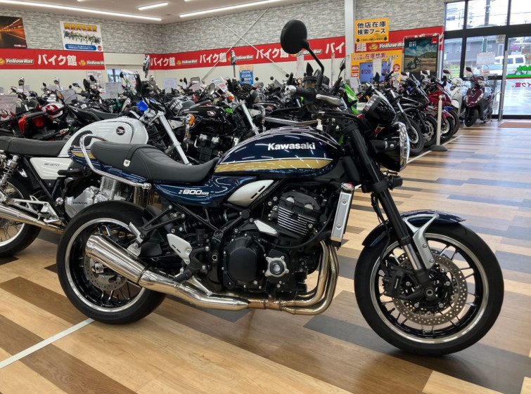 Мотоцикл Kawasaki Z900RS з пробігом 9642 km
