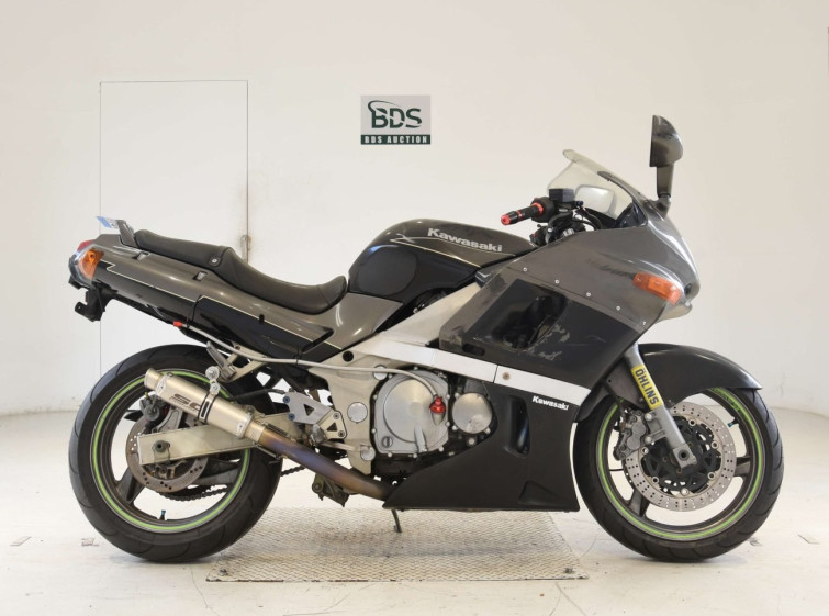 Мотоцикл Kawasaki ZZ-R400 з пробігом 56367 km