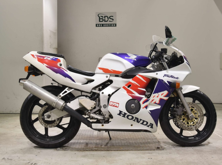 Мотоцикл Honda CBR250RR с пробегом 41301 km