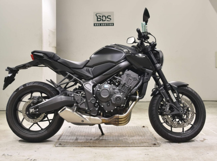 Мотоцикл Honda CB650R с пробегом 31300 km