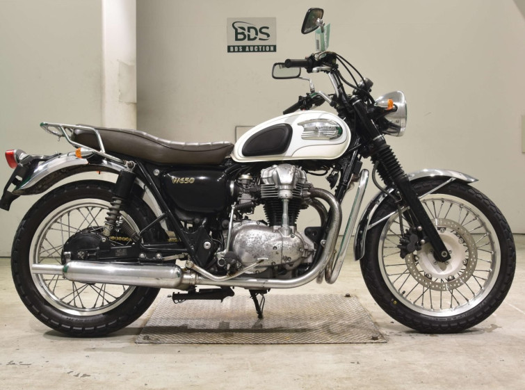 Мотоцикл Kawasaki W650 с пробегом 33633 km