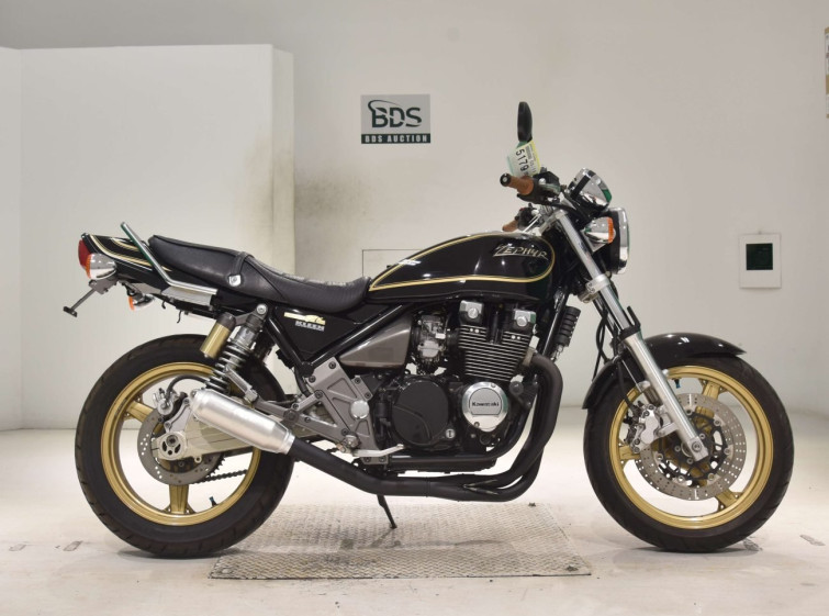 Мотоцикл Kawasaki ZEPHYR400KAI з пробігом 11635 km
