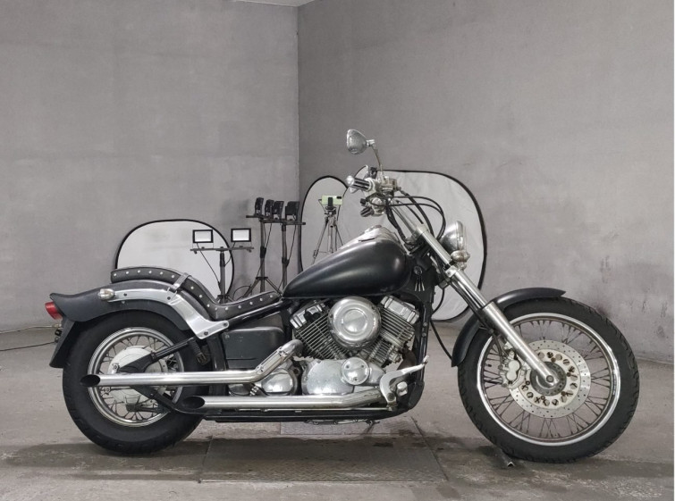 Мотоцикл Yamaha DRAGSTAR XVS400 с пробегом 28636 km