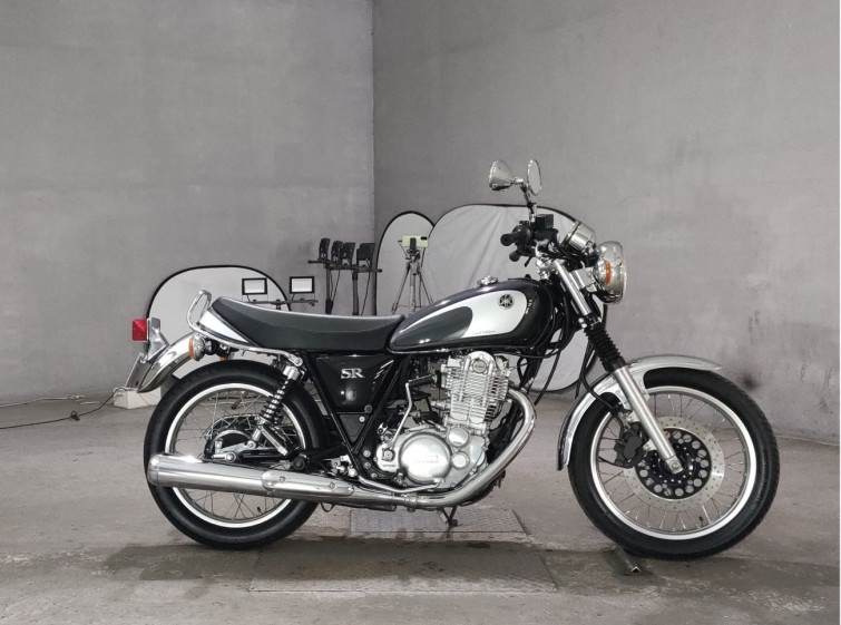 Мотоцикл Yamaha SR400 з пробігом 593 km