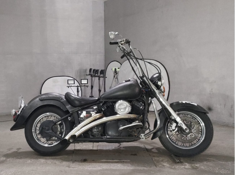 Мотоцикл Yamaha DRAGSTAR XVS400 CLASSIC