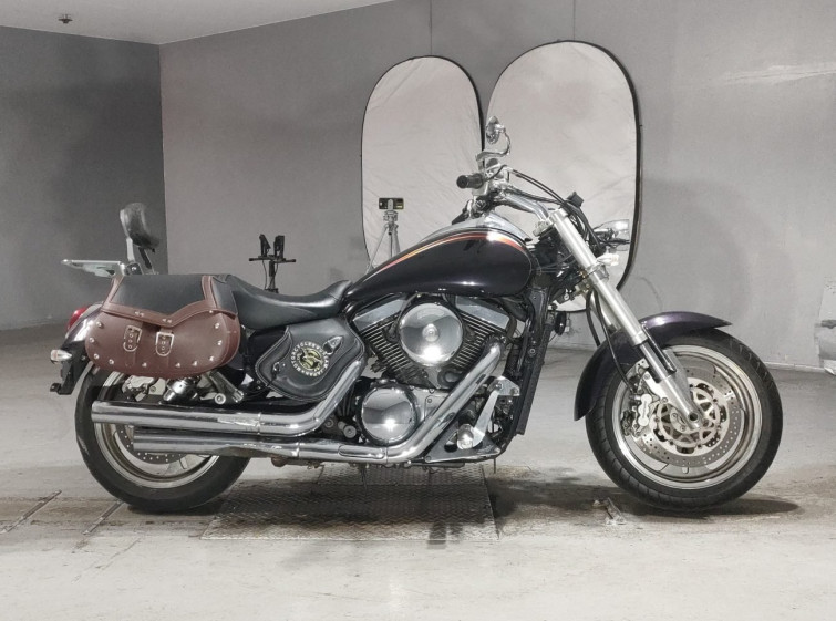 Мотоцикл Kawasaki VULCAN1500 MEANSTREAK с пробегом 1041 km