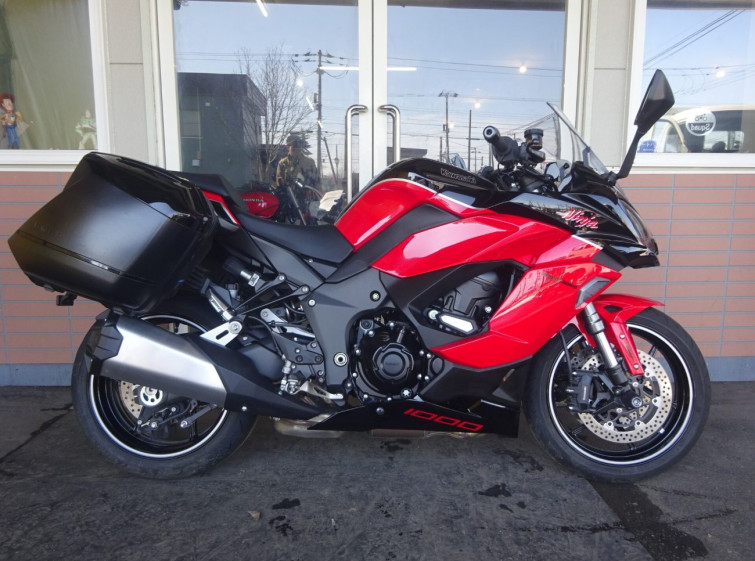Мотоцикл Kawasaki ninja 1000 sx з пробігом 4459 km