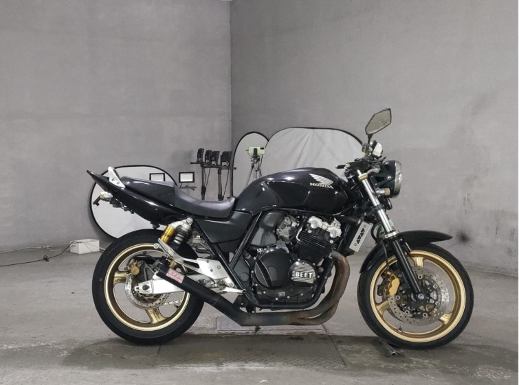 Мотоцикл Honda CB400SFV с пробегом 28017 km