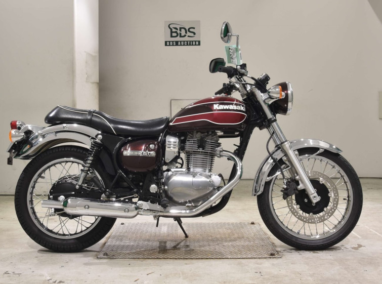 Мотоцикл Kawasaki ESTRELLA з пробігом 2212 km