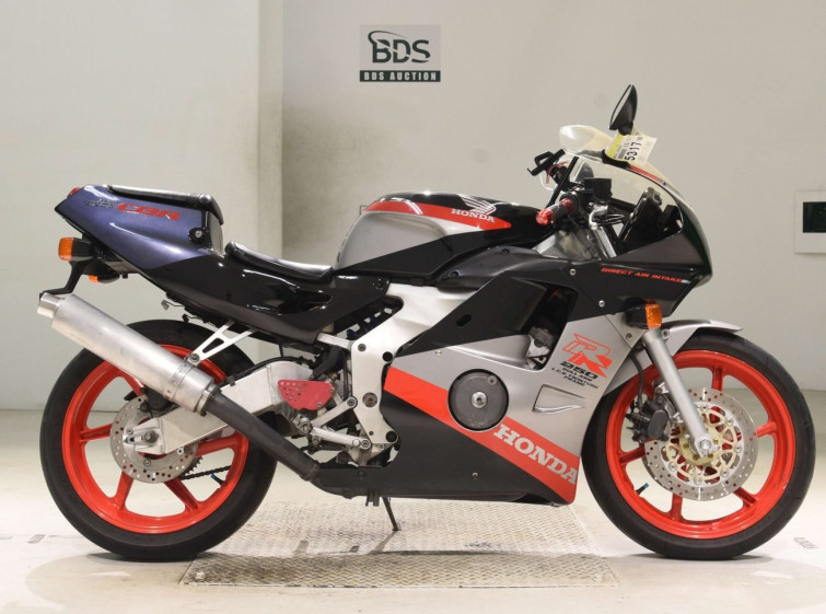 Мотоцикл Honda CBR250RR с пробегом 44631 km