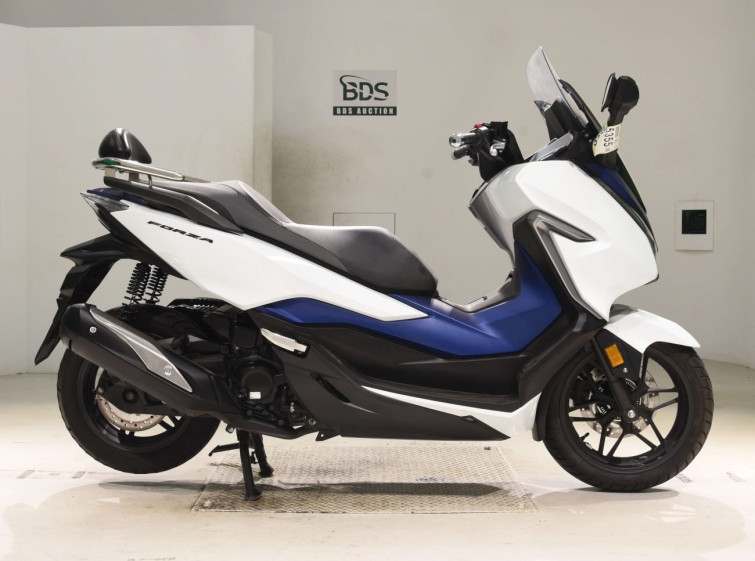 Мотоцикл Honda FORZA с пробегом 16292 km