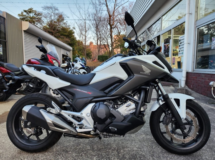 Мотоцикл Honda NC700XLD с пробегом 7153 km