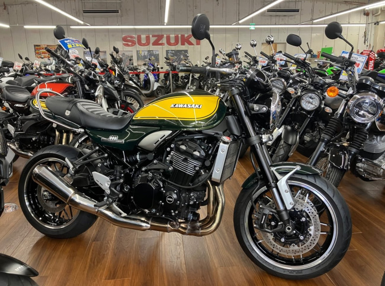 Мотоцикл Kawasaki Z900RS з пробігом 2211 km