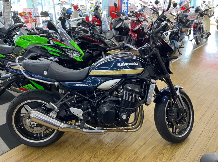 Мотоцикл Kawasaki Z900RS з пробігом 2643 km