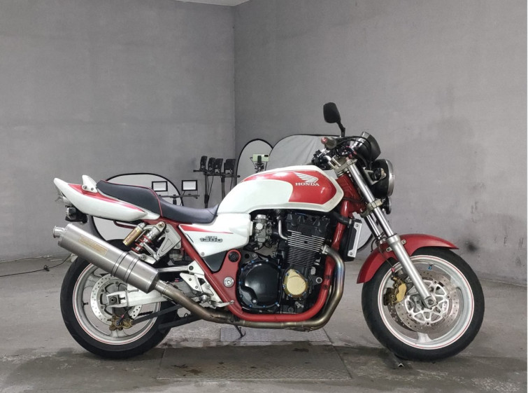 Мотоцикл Honda CB1300SF з пробігом 45873 km
