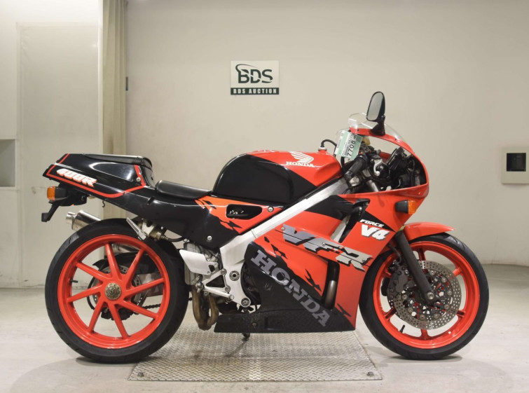Мотоцикл Honda VFR400R-2 с пробегом 29636 km