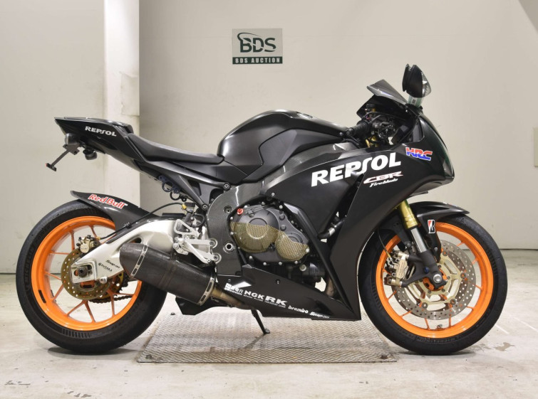 Мотоцикл Honda CBR1000RR-2 с пробегом 38268 km
