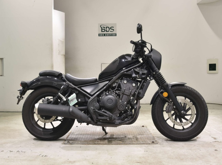 Мотоцикл Honda rebel 500 с пробегом 15225 km
