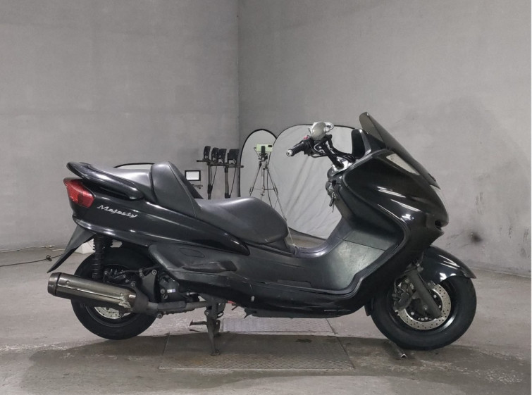 Мотоцикл Yamaha MAJESTY 250C з пробігом 42369 km