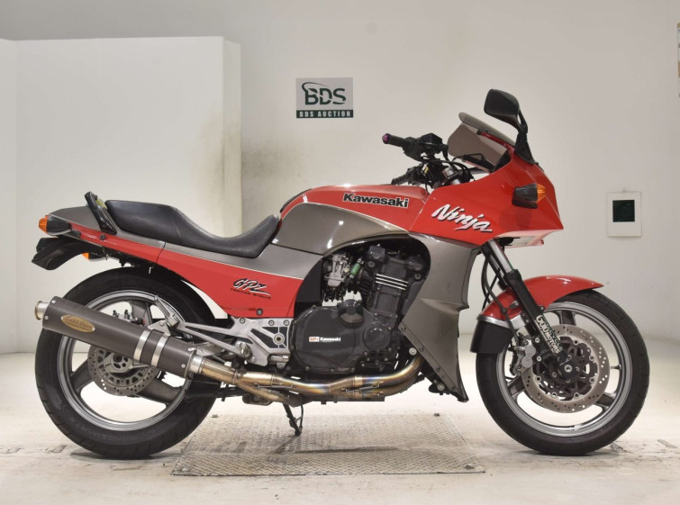 Мотоцикл Kawasaki GPZ900R с пробегом 96302 km