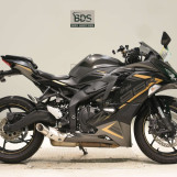 Мотоцикл Kawasaki ZX-25R с пробегом 3998 km