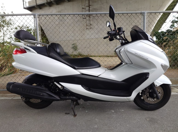 Мотоцикл Yamaha MAJESTY 250 з пробігом 18965 km