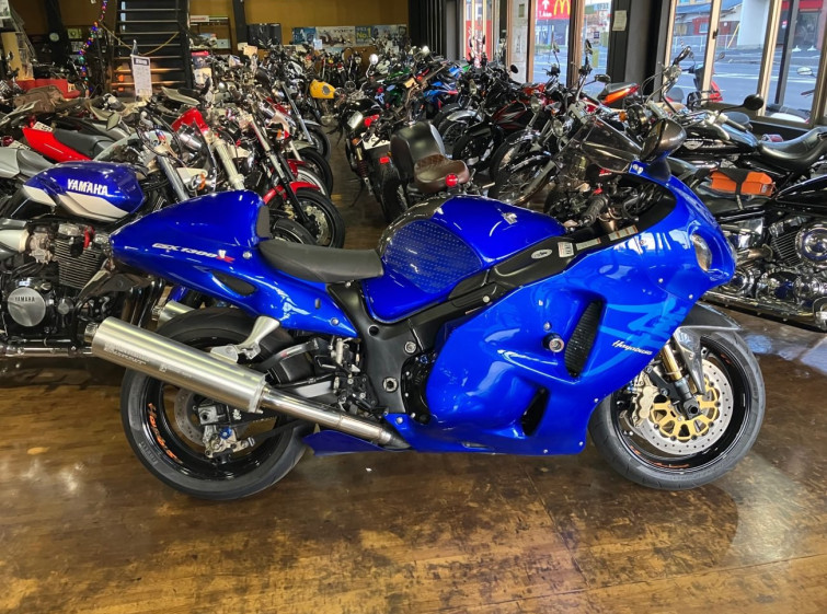 Мотоцикл Suzuki GSX1300R HAYABUSA з пробігом 68887 km
