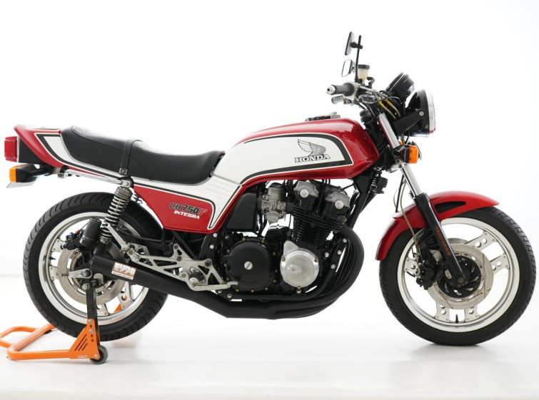 Мотоцикл Honda CB750F с пробегом 14944 km