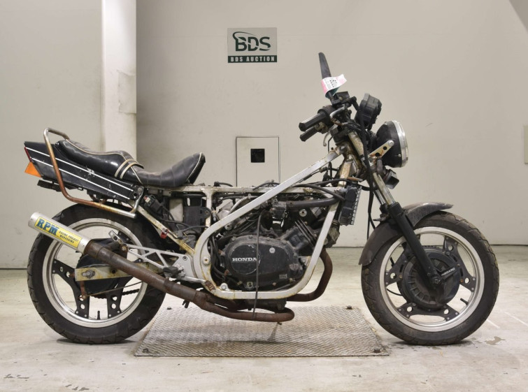 Мотоцикл Honda VT250F с пробегом 19243 km