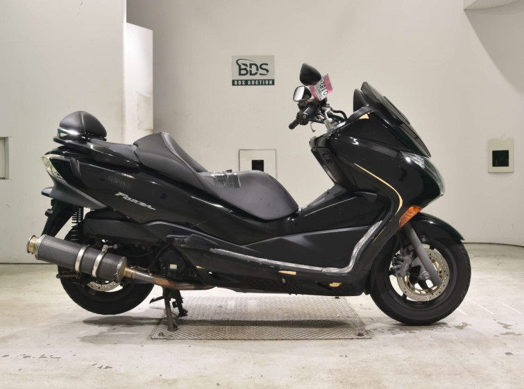 Мотоцикл Honda FORZA с пробегом 102658 km