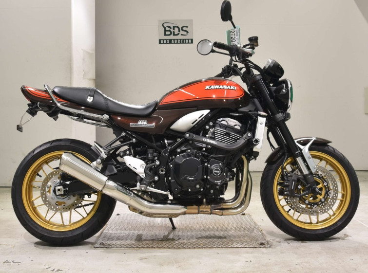 Мотоцикл Kawasaki Z900RS з пробігом 3472 km