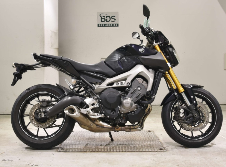 Мотоцикл Yamaha MT-09 з пробігом 48828 km