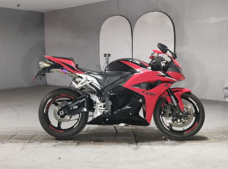Мотоцикл Honda CBR600RR з пробігом 51721 km