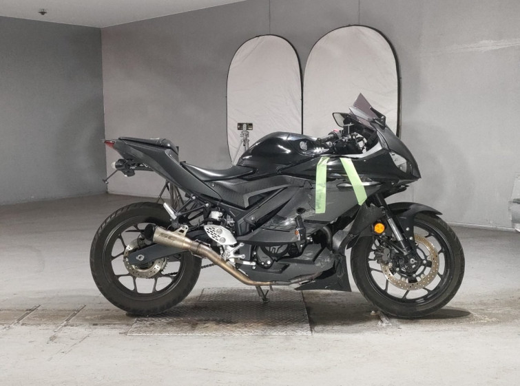 Мотоцикл Yamaha YZF-R25 з пробігом 26026 km