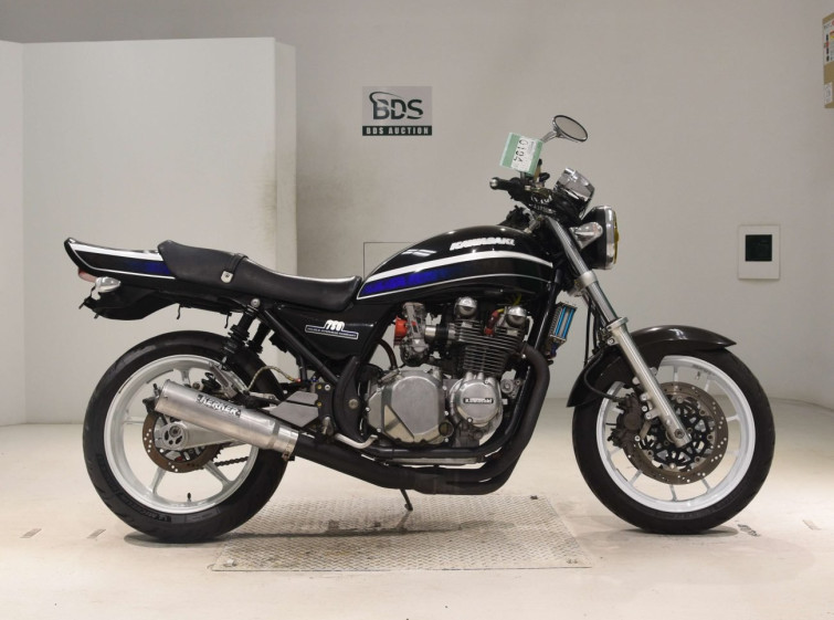 Мотоцикл Kawasaki ZEPHYR750 с пробегом 17564 km