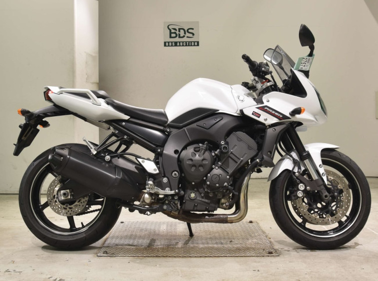 Мотоцикл Yamaha FZ-1 FAZER з пробігом 16429 km