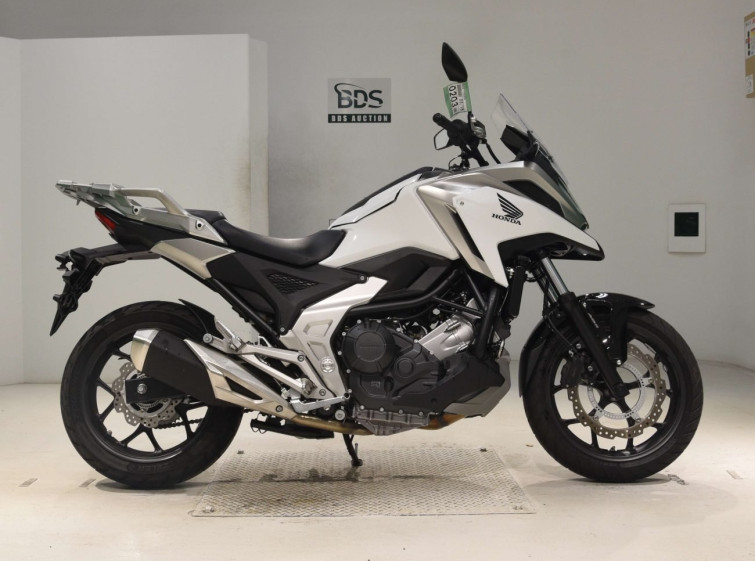 Мотоцикл Honda NC750X-3 з пробігом 5101 km