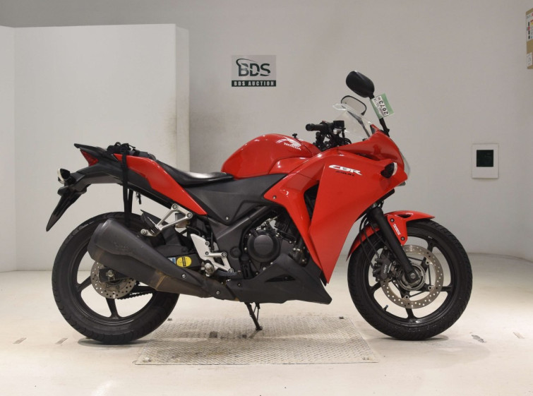 Мотоцикл Honda CBR250RA з пробігом 29658 km