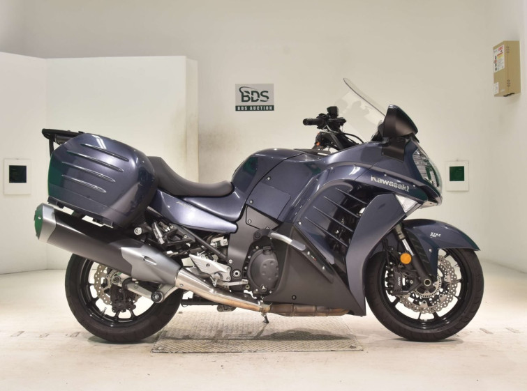 Мотоцикл Kawasaki 1400GTR с пробегом 10813 km