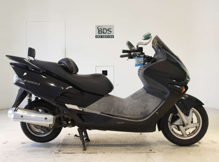 Мотоцикл Honda FORZA S з пробігом 62410 km