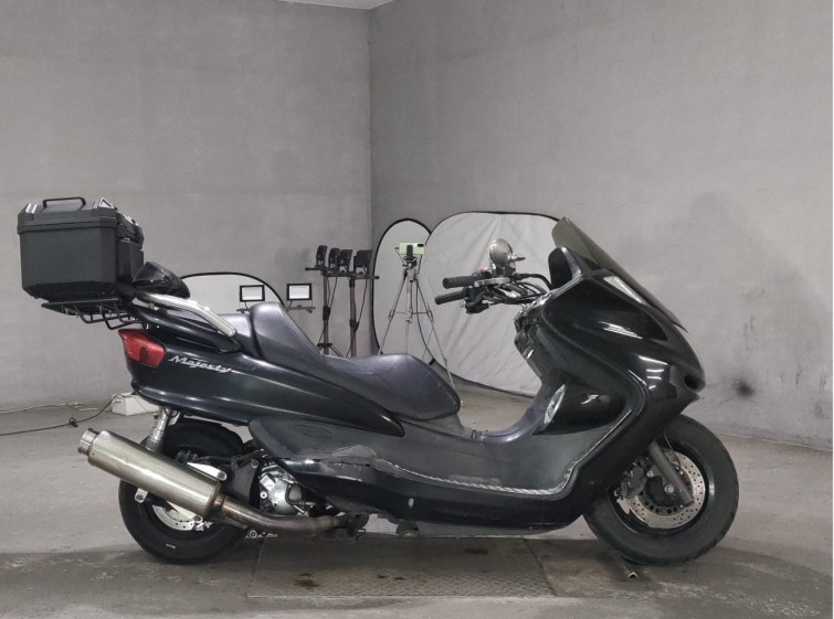 Мотоцикл Yamaha MAJESTY 250C с пробегом 32093 km