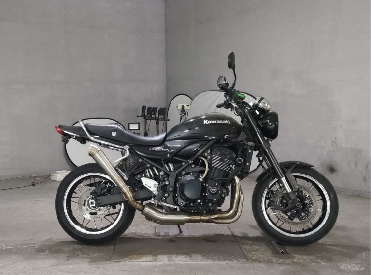 Мотоцикл Kawasaki Z900RS з пробігом 3953 km