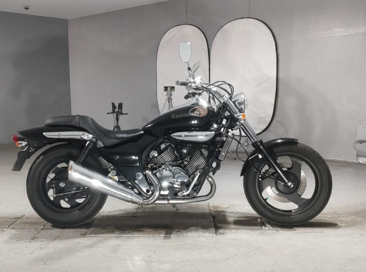 Мотоцикл Kawasaki ELIMINATOR 250V с пробегом 16980 km