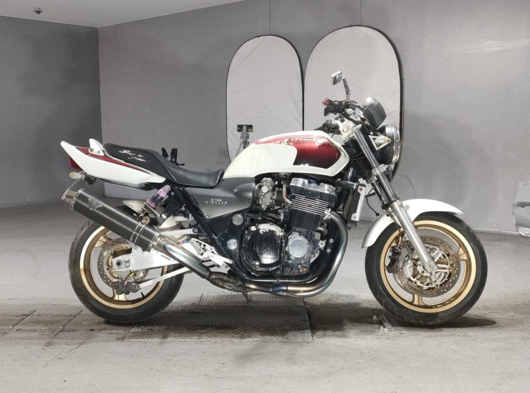 Мотоцикл Honda CB1300SF