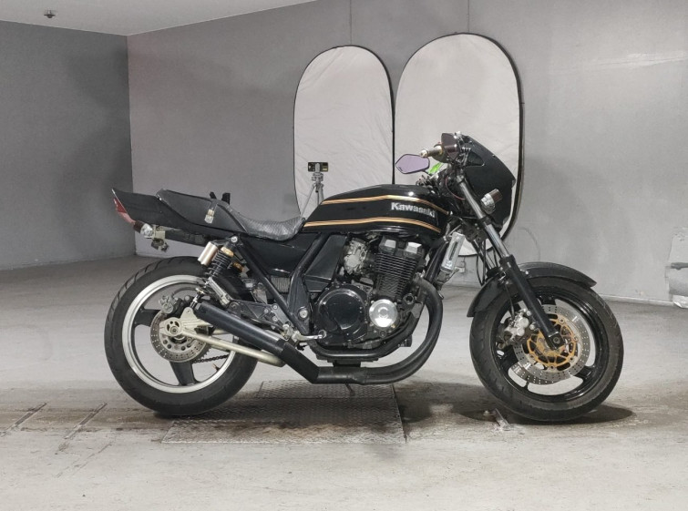 Мотоцикл Kawasaki ZRX400 з пробігом 40005 km