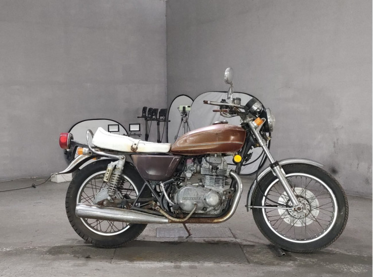 Мотоцикл Kawasaki Z400 с пробегом 21210 km