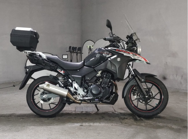 Мотоцикл Suzuki V-STROM DL250 з пробігом 33613 km