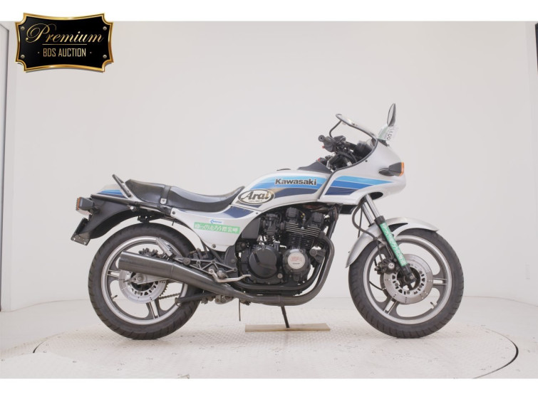 Мотоцикл Kawasaki GPZ400 с пробегом 13681 km