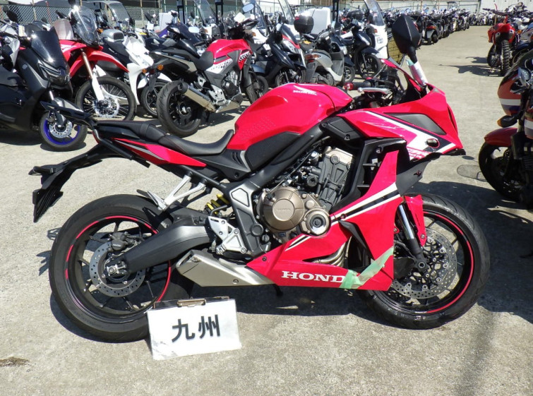 Мотоцикл Honda CB650R